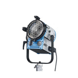 Arri 552100 ST1 True Blue 1Kw Fresnel Spot Light w/ 7" Lens
